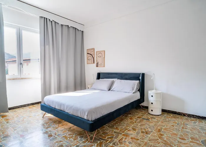 Helianthus Lejlighed Romito Magra