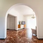 Apartment Helianthus Romito Magra