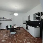 Helianthus Apartment Romito Magra