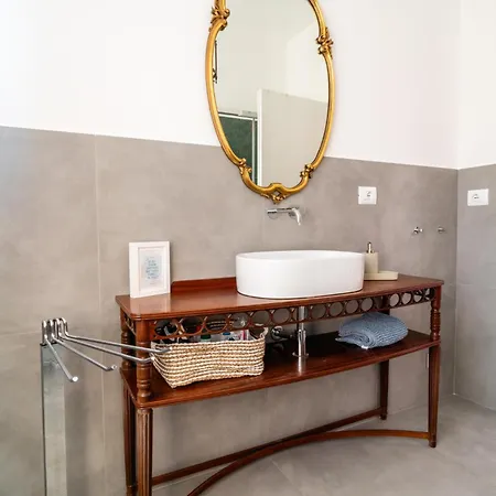 Helianthus Appartement Romito Magra
